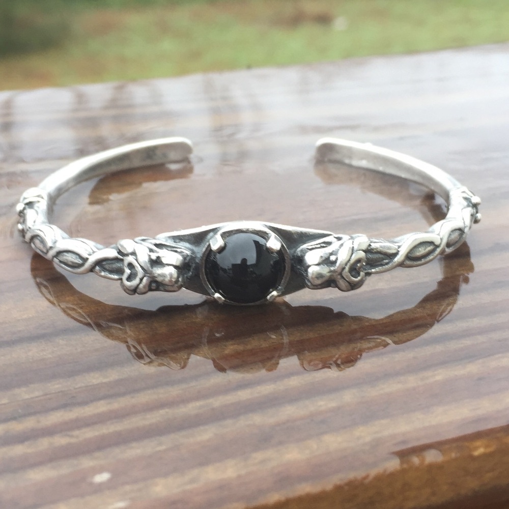 Lion Cuff Bracelet .925 Sterling Silver w/ genuine Black Onyx gem made in USA - Picture 3 of 8